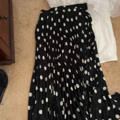 AWT056 Assortment of Vintage Ladies Clothing Size Smalll