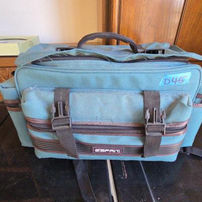 AWT045 Assorted Luggage Bags & Tool Box