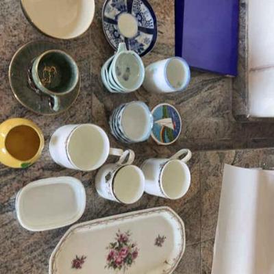 AWT295- Tea Cup Lot