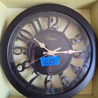 AWT029 Office Storage, Clear Shelf & Waltham Wall Clock