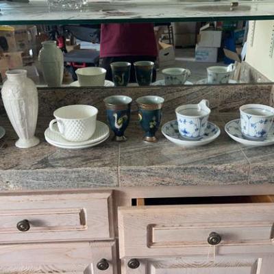 AWT281 Tea Cup + Saucer Sets