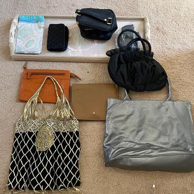 AWT191 - A Delicate Vanity Tray & Handbags