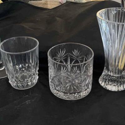 AWT285 Crystal Vases And Candlestick Holders
