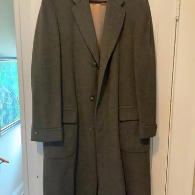 100% Virgin wool coat