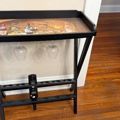 WIne rack, holds glasses & bottles