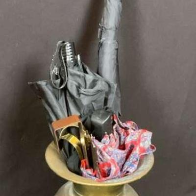 Umbrella Set with Storage Container and Door Wreath Hangers