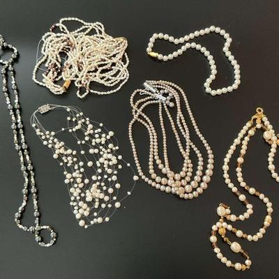 Pearl-Look Jewelry Assortment 