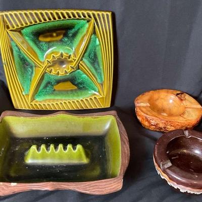 Vintage Ceramic Ashtrays Set
