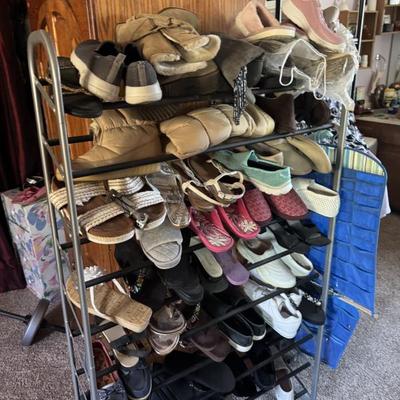 Shoes size 8