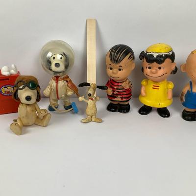 Vintage Peanuts Brand Toys