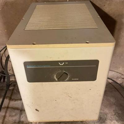 Vintage Emerson Quiet Kool Dehumidifier – Working Condition