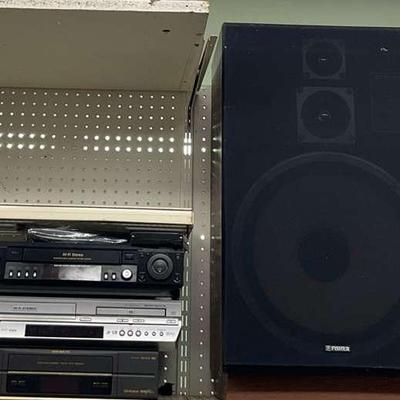Assorted Vintage Audio and Video Electronics

