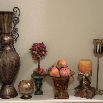 Earthy tones and a touch of elegance