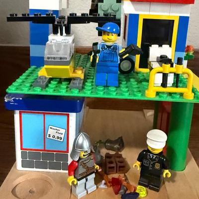 Custom LEGO City Garage & Characters Playset – Minifigs, Helicopter, Tools & More