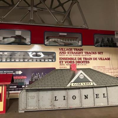 Vintage Lionel Trains and Set ups