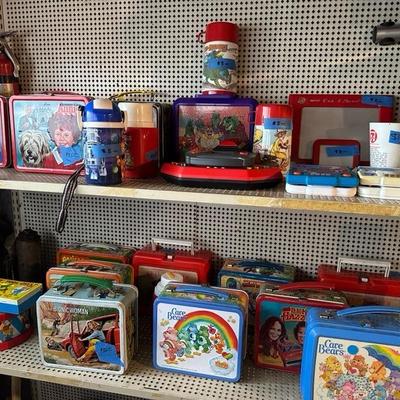 Vintage lunchboxes