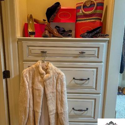 Sale Photo Thumbnail #81