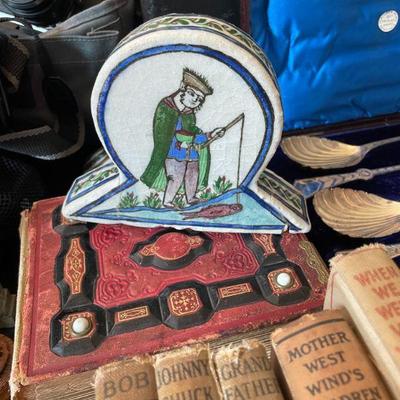 Sale Photo Thumbnail #22: Antique Persian Qajar bookends