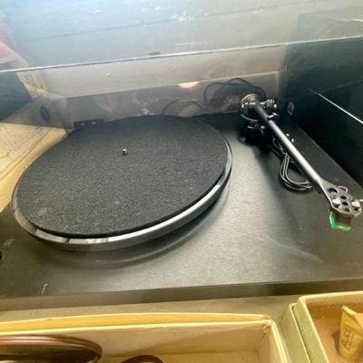 Rega Planar 3 turntable (untested)