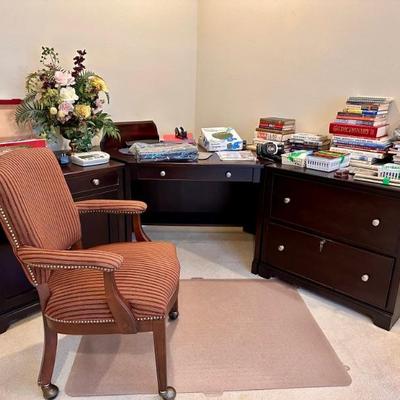 Sale Photo Thumbnail #30: Winners Only 3 Pc Corner Desk w/ Fairfield Char Co Chair
