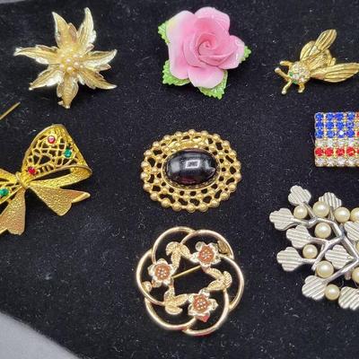Vintage Brooches: Thorley Bone China-England, Sarah Coventry, Trifari,  Etc