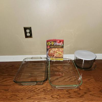 (2) Large Baking Dishes, Mixing Bowl & Recipe Book