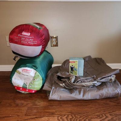 (2) Coleman Sleeping Bags, (2) Inflatable Mattresses, Pump, Tote