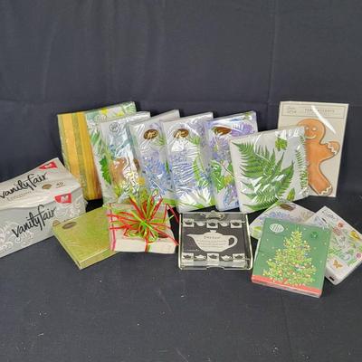 Assorted Paper Napkins