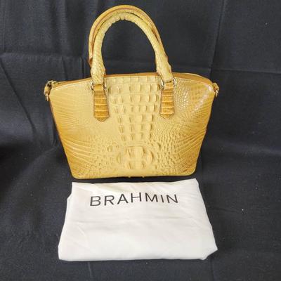 Brahman Duxbury Satchel & Dust Cover