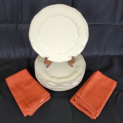 (8) "Toscano" by Noble Excellence Fine Portuguese Stoneware (Cream), (8) Cloth Napkins