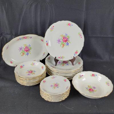 Set Of Meissen Flower By Walbrzych Made In Poland