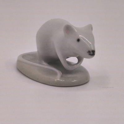 Royal Dux figurine