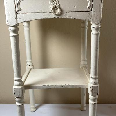 Nightstand / Side Table 