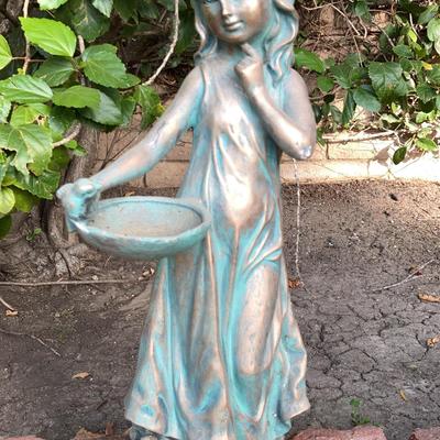 Statue