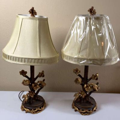 Brass/Golden Colored Painted Hummingbird Table Lamps