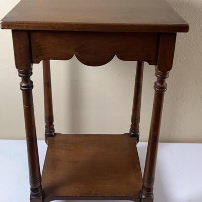 Whitney Side Table w/ Shelf 