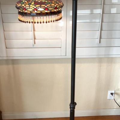 Tifanny-Style Floor Lamp - Stained Glass 