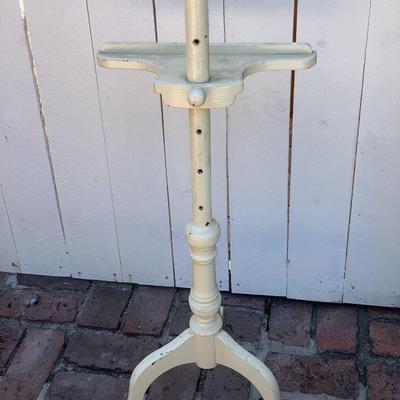 Easel