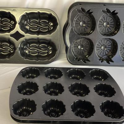 Miscellaneous Size Bundt Pans