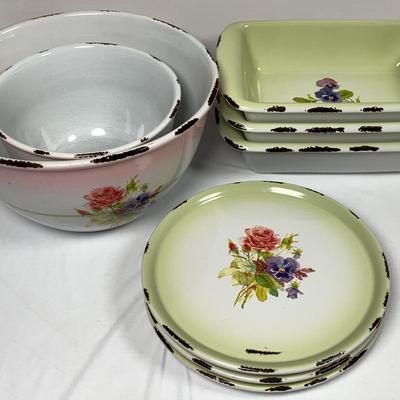 Welcome Home Ceramic Stoneware Pink & Green