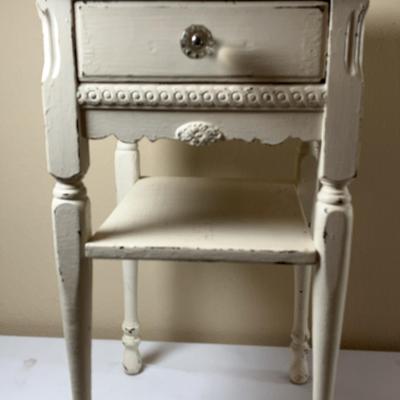 Shabby Chic - Side Table /nightstand 