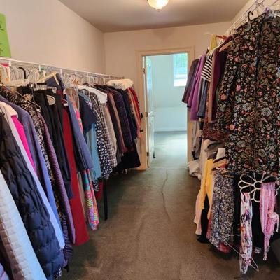 Sale Photo Thumbnail #64