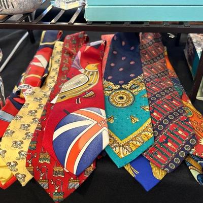 Luxury silk ties