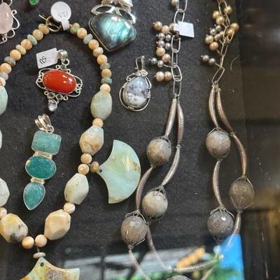 Sale Photo Thumbnail #115