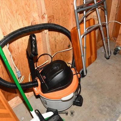 842 storage room