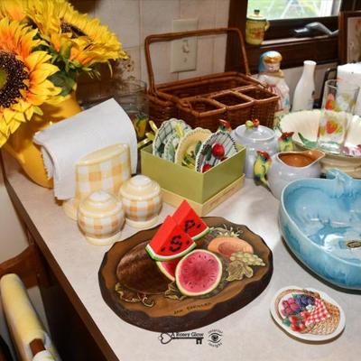 052 kitchen