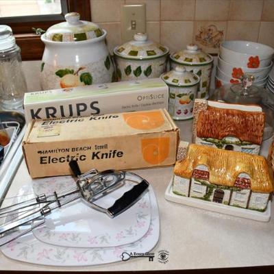 046 kitchen