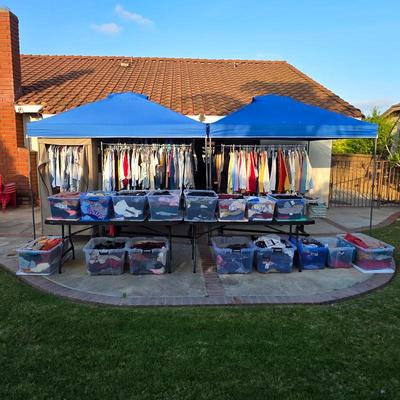 Women's clothing - hundreds of pieces new with tags