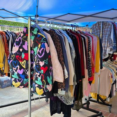 Women's clothing - hundreds of pieces new with tags