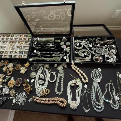Sale Photo Thumbnail #55